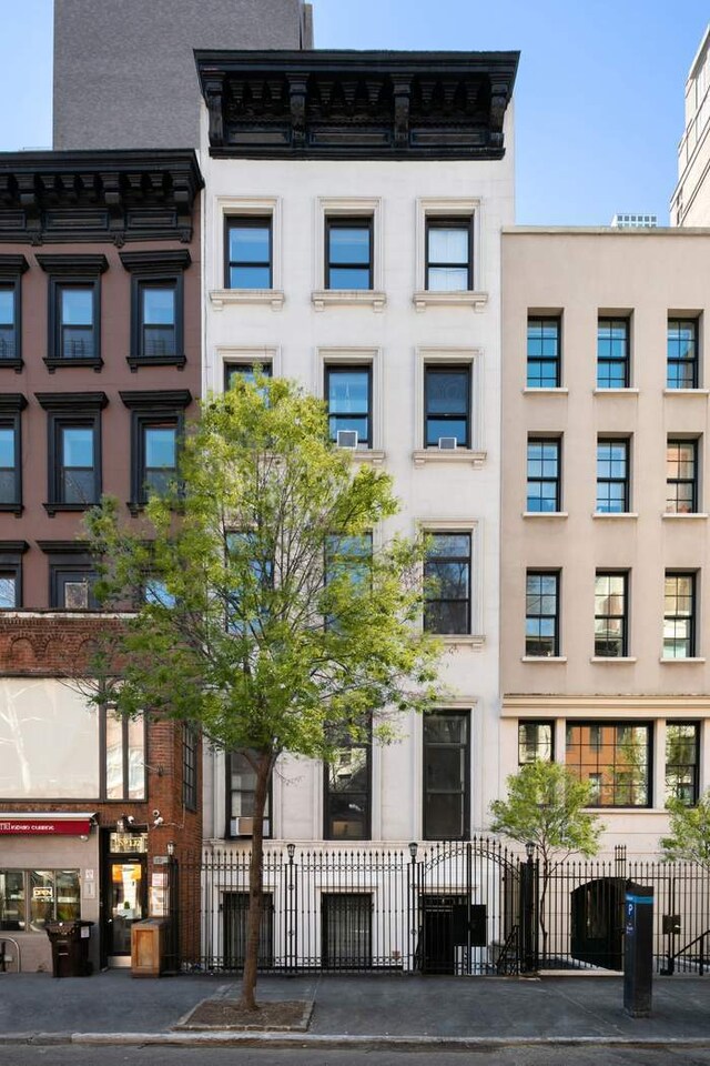 130 E 61st St, New York City, NY 10065 - plan