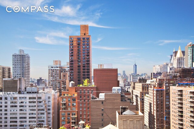 137 E 36th St Unit 16B, New York City, NY 10016 - skyline view