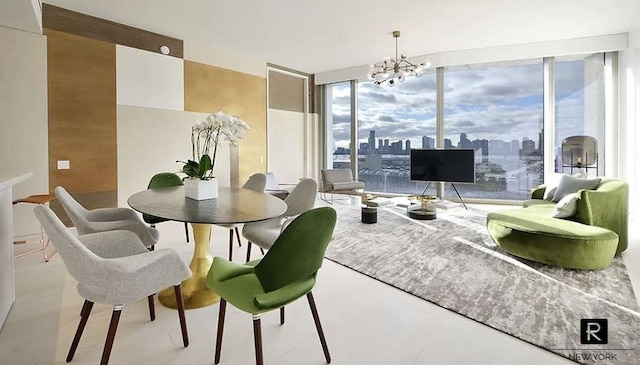 dining area with a notable chandelier