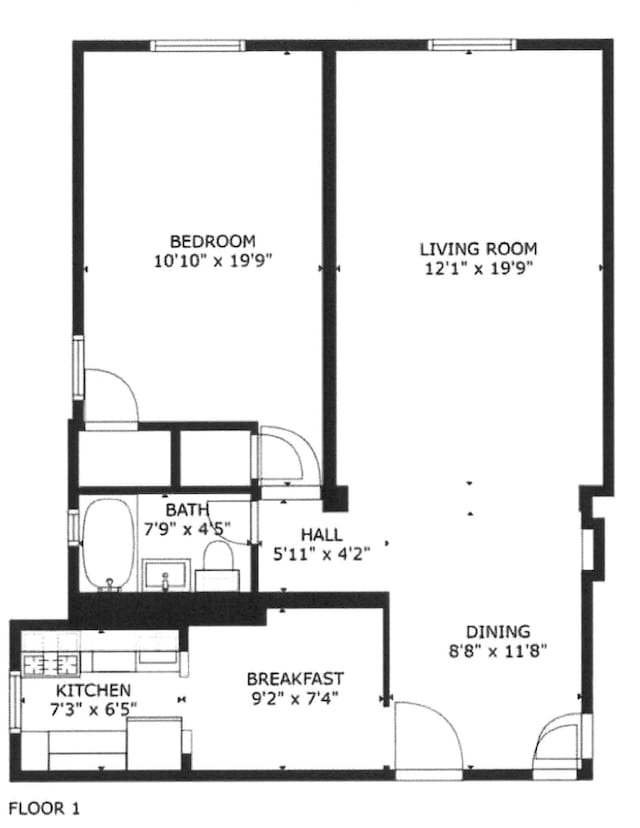 72-11 110th St Unit 4A, New York City, NY 11375 - kitchen featuring open floor plan, light countertops, a breakfast bar, visible vents, and a peninsula