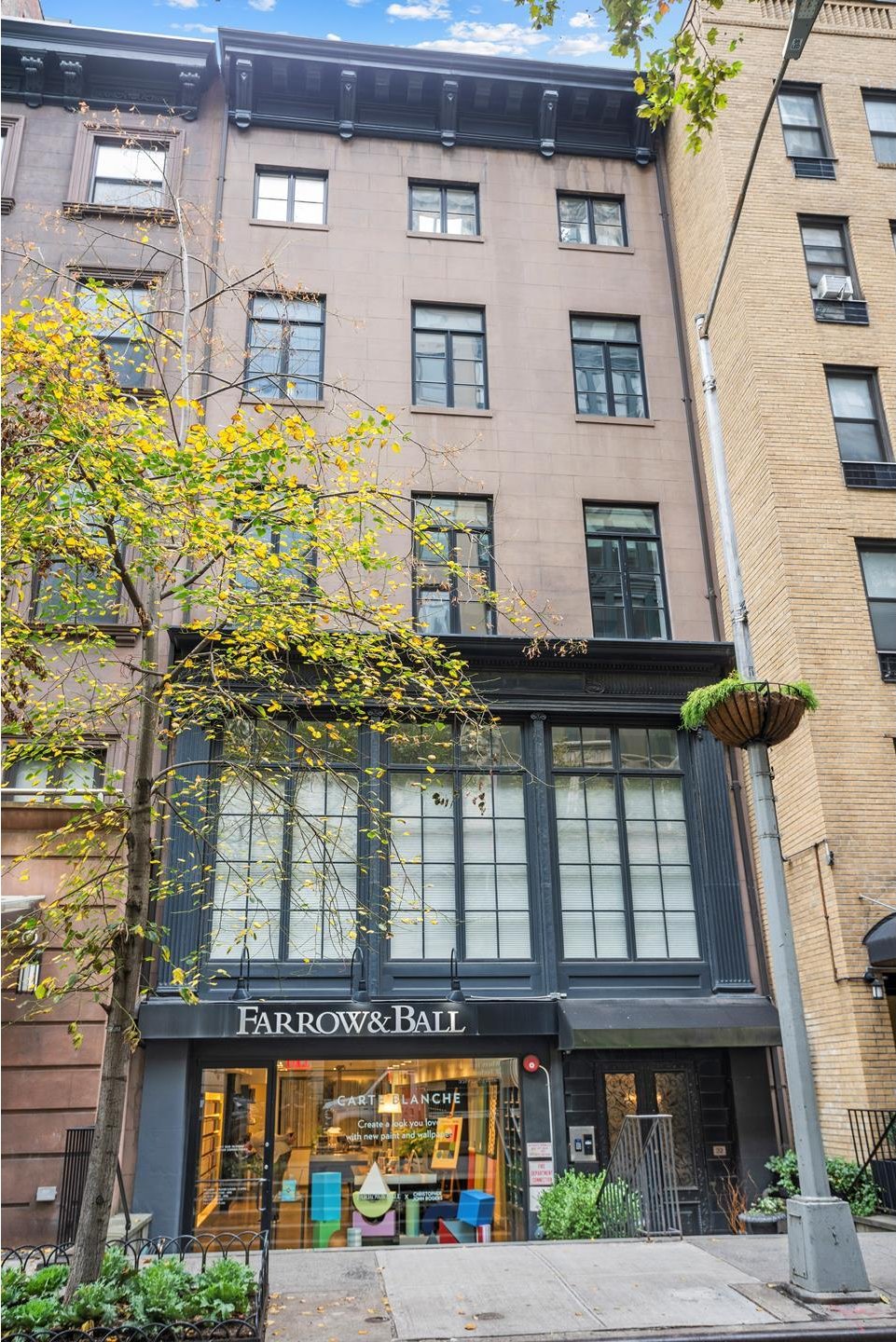 view of building exterior