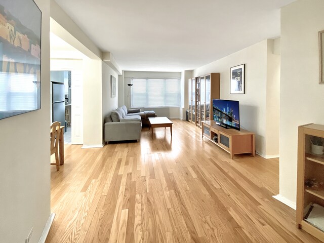 33 Greenwich Ave Unit 6K, New York City NY, 10014, 1 bedrooms, 1 bath condo for sale