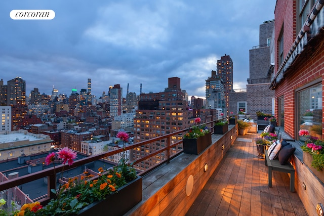 505 E 79th St Unit 19Bc, New York City, NY 10075 - wooden terrace featuring a skyline view