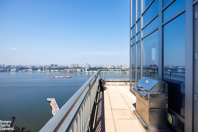 Listing photo 2 for 220 Riverside Blvd Unit 29A, New York City NY 10069