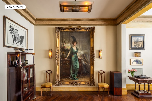 49 E 80th St, New York City, NY 10075 - living area featuring visible vents, baseboards, and crown molding