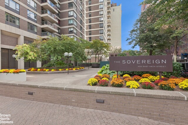 425 E 58th St Unit 4H, New York City, NY 10022 - view of apartment building / complex