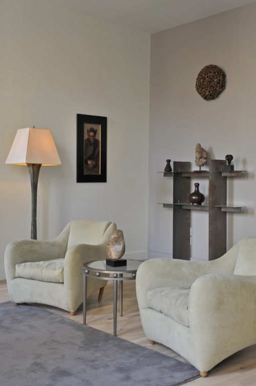 living room with wood-type flooring