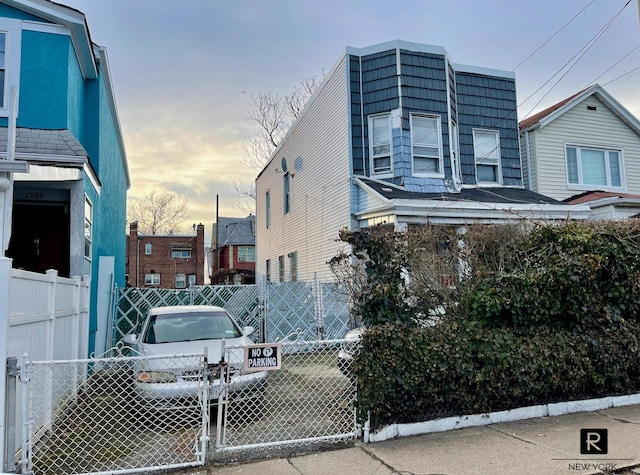 1194 Brooklyn Ave, New York City, NY 11203 - view of side of home