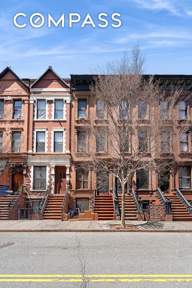 491 Manhattan Ave, New York City NY, 10027, 4 bedrooms, 6 baths townhouse for sale