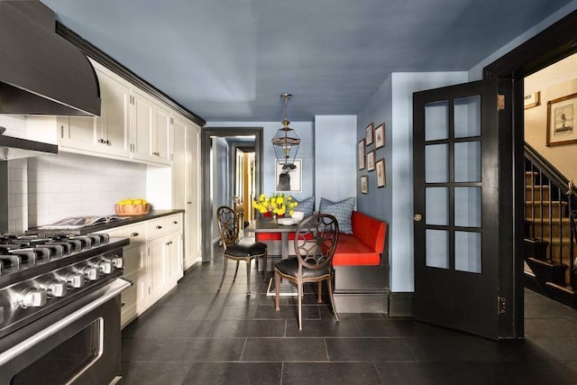 244 E 49th St, New York City, NY 10017 - corridor with hardwood / wood-style floors