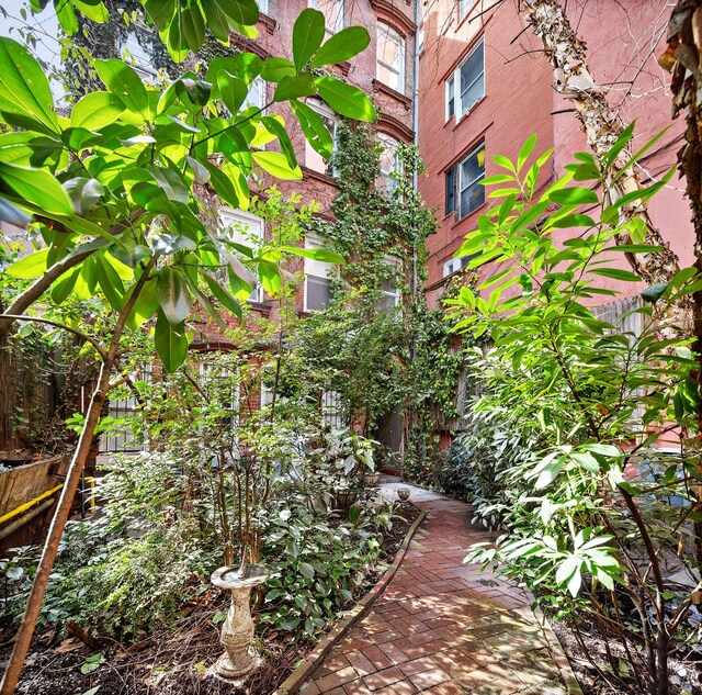 18 Spring St, New York City NY, 10012, 5 bedrooms, 5 baths townhouse for sale