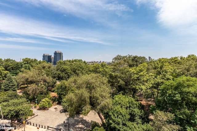 view of local wilderness featuring a view of city