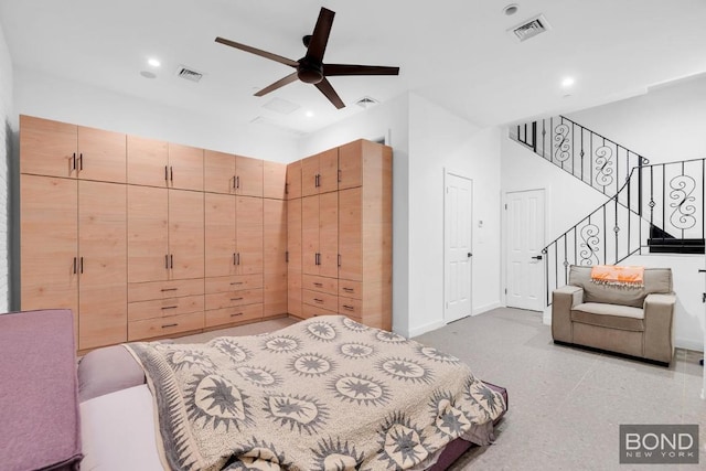 bedroom with ceiling fan