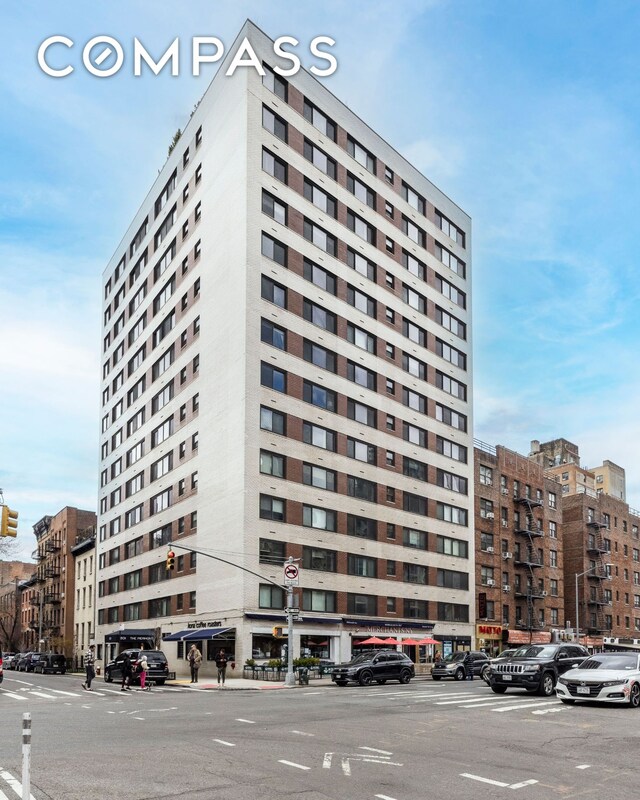 201 W 21st St Unit 7D, New York City, NY 10011 - view of building exterior