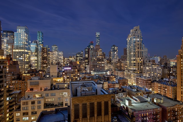 100 United Nations Plz Unit 20E, New York City, NY 10017 - view of city with a view of city lights
