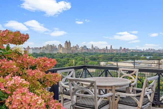 955 5th Ave Unit 2B, New York City, NY 10075 - deck featuring a view of skyline and outdoor dining space