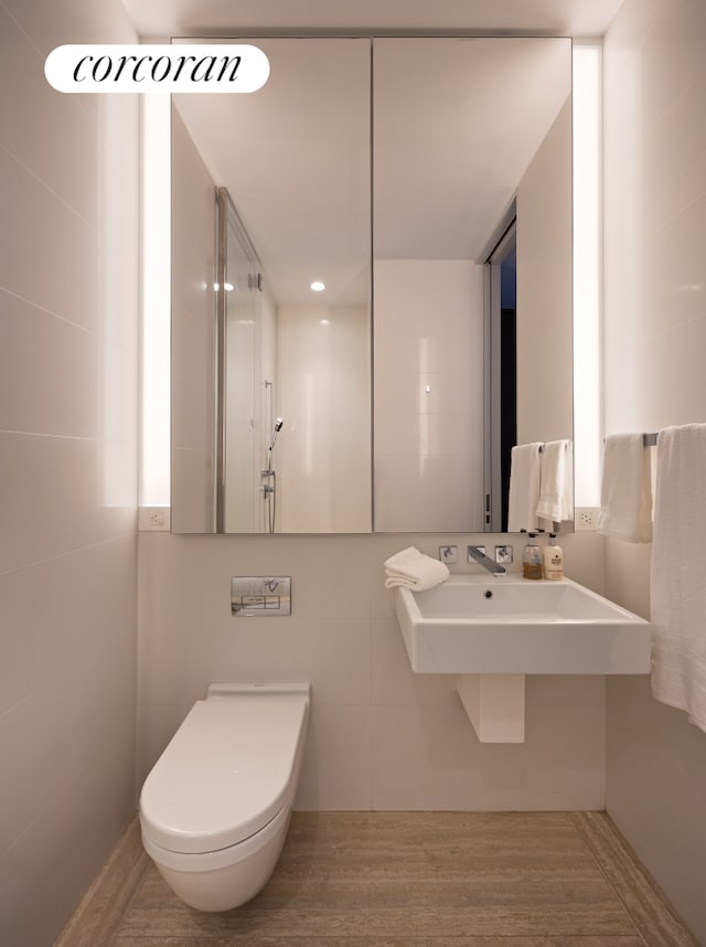 bathroom featuring toilet