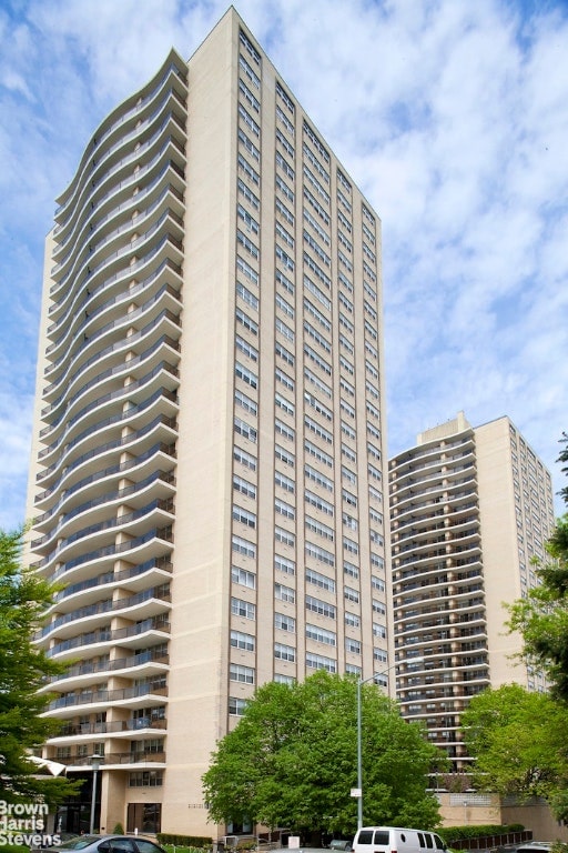 view of building exterior