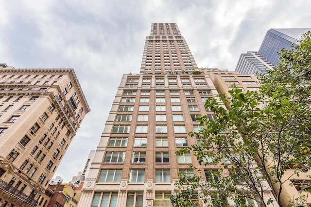515 Park Ave Unit 19Fl, New York City, NY 10022 - view of building exterior