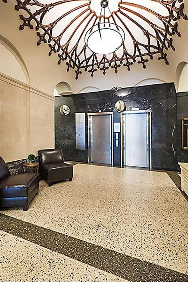 315 7th Ave Unit 3D, New York City, NY 10001 - community lobby with a high ceiling