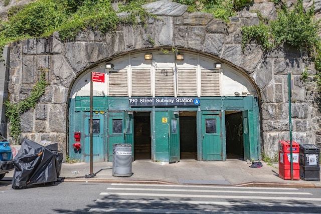 view of building exterior