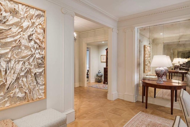 corridor featuring crown molding and baseboards