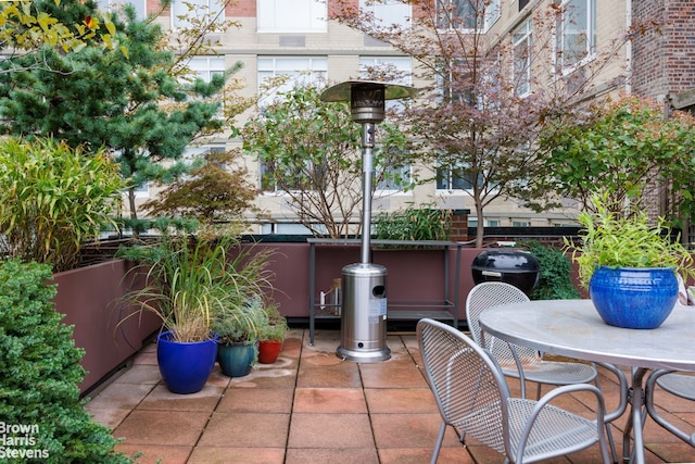 view of patio with outdoor dining space