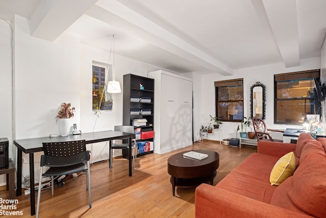 Listing photo 2 for 235 E 49th St Unit 5A, New York City NY 10017