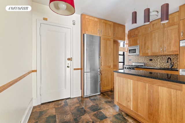 Listing photo 3 for 1230 Park Ave Unit 16C, New York City NY 10128