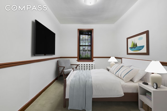 view of carpeted bedroom