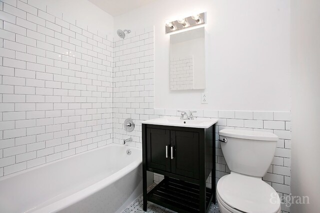 Listing photo 3 for 308 W 103rd St Unit 8-A, New York City NY 10025