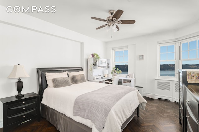 bedroom featuring a ceiling fan