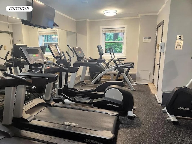175 Willoughby St Unit 7N, New York City, NY 11201 - workout area with crown molding, plenty of natural light, and baseboards