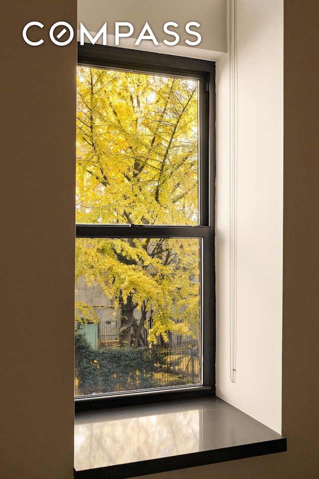 300 E 4th St Unit 2A, New York City, NY 10009 - detailed view
