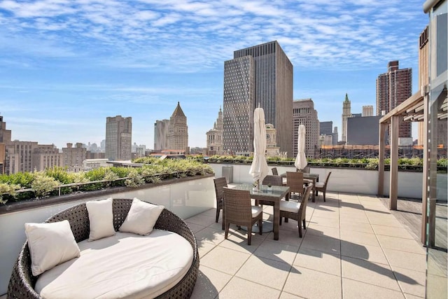 view of patio featuring outdoor lounge area