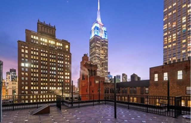 220 Madison Ave Unit 15N, New York City, NY 10016 - view of patio with a city view