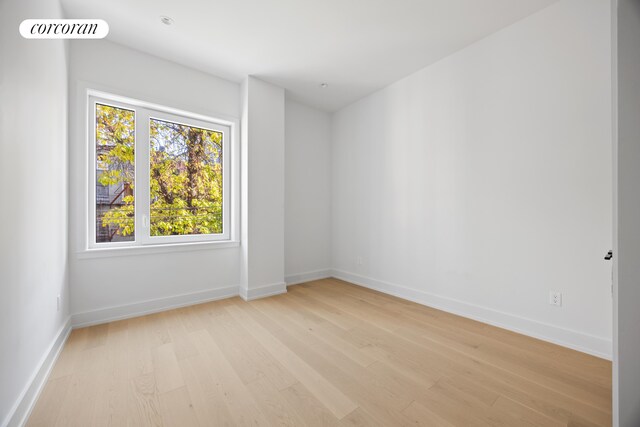 Listing photo 3 for 87 Irving Pl Unit 1A, New York City NY 11238