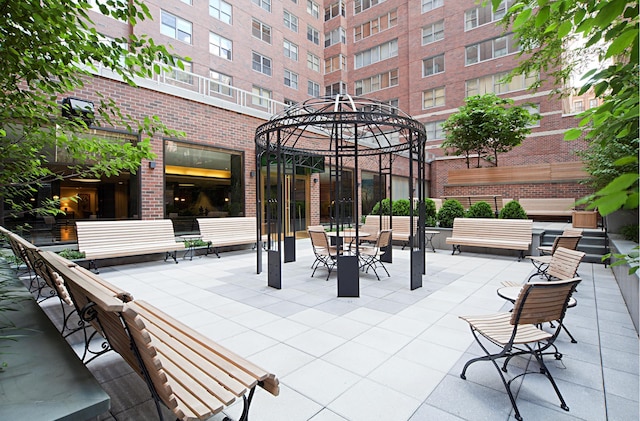 360 E 72nd St Unit B804, New York City, NY 10021 - view of patio / terrace