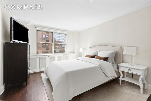 Listing photo 2 for 233 E 70th St Unit 11P, New York City NY 10021