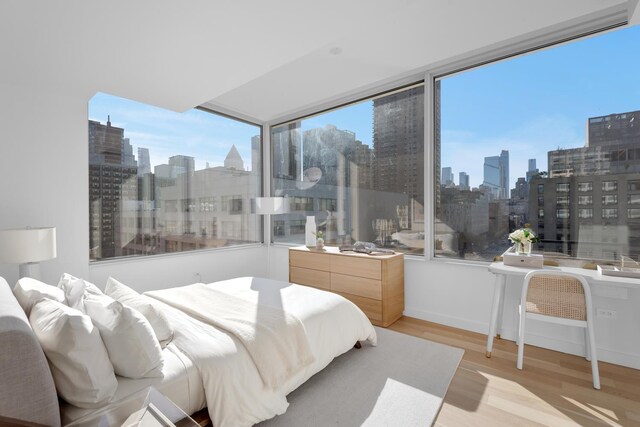 Listing photo 3 for 611 W 56th St Unit 7A, New York City NY 10019