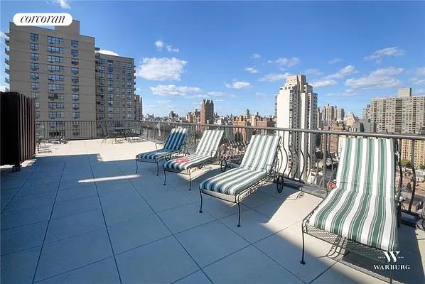 343 E 74th St Unit Ph34D, New York City, NY 10021 - view of patio / terrace featuring a skyline view