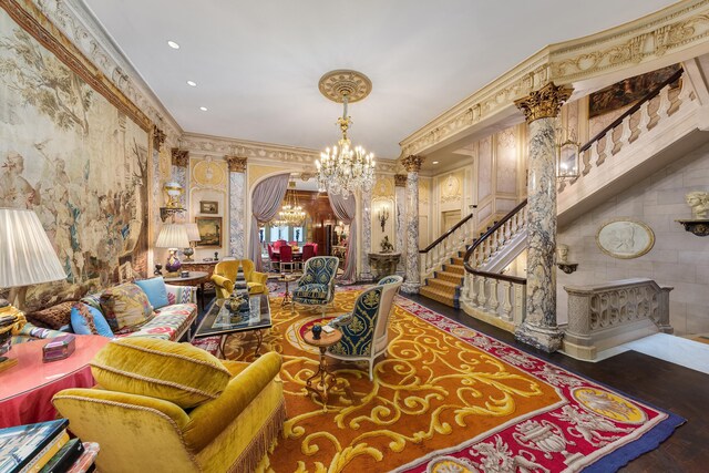4 E 80th St, New York City, NY 10075 - lobby featuring stairway