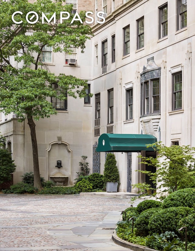 435 E 52nd St Unit 11A, New York City, NY 10022 - view of property