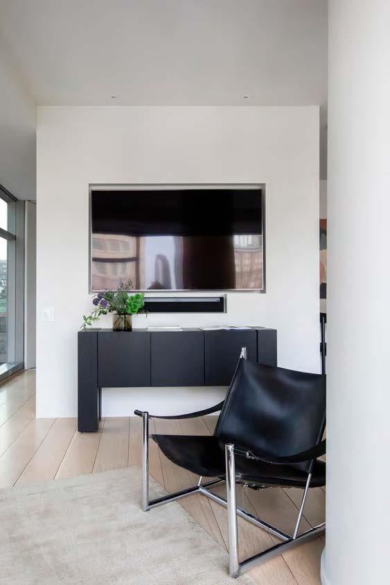 office area with light tile patterned flooring