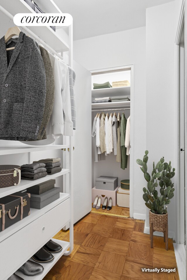 211 E 53rd St Unit 14A, New York City, NY 10022 - view of spacious closet