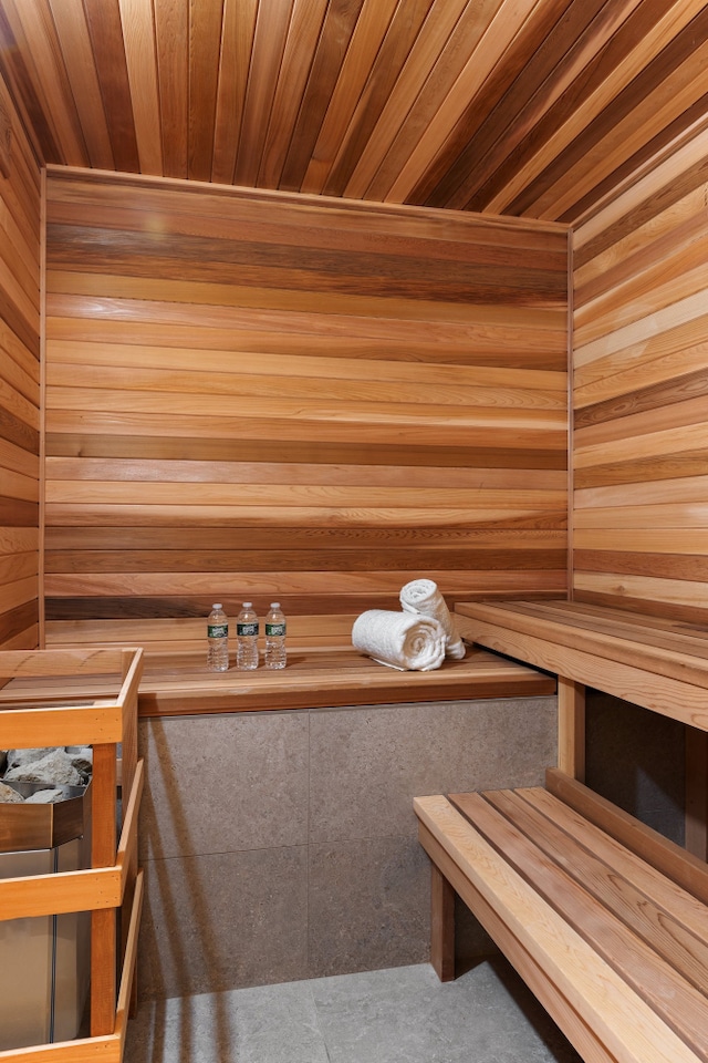 view of sauna / steam room