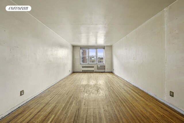 Listing photo 2 for 400 E 17th St Unit 502, New York City NY 11226