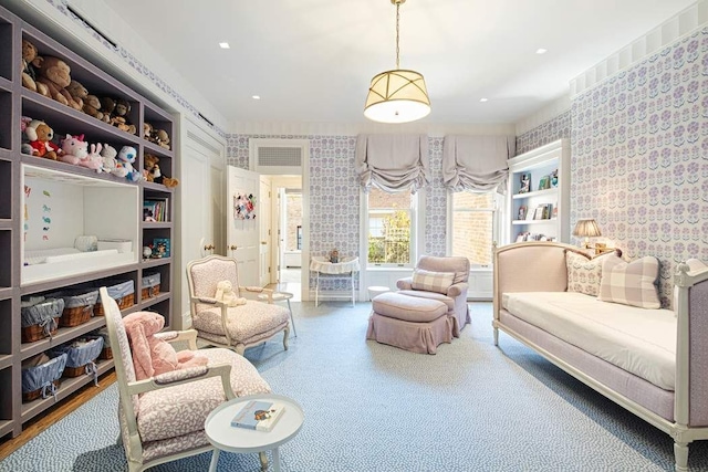 13 E 94th St, New York City, NY 10128 - sitting room with wallpapered walls
