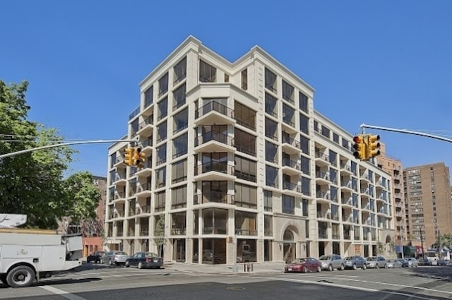63-36 99th St Unit 8-D, New York City, NY 11374 - view of building exterior