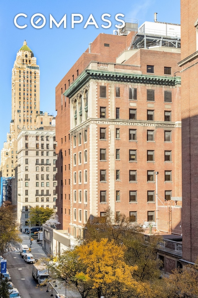 136 E 76th St Unit 8C, New York City, NY 10021 - view of property
